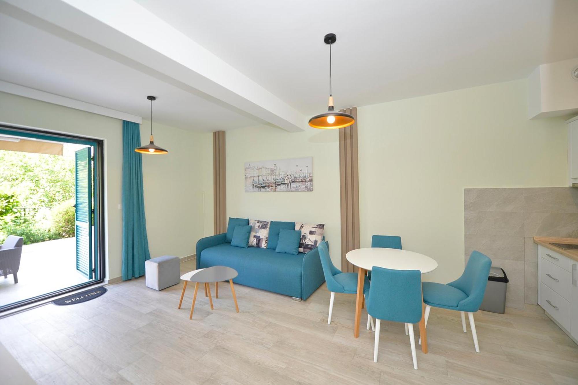 Apartments Boka Blue Dobrota Kotor Ngoại thất bức ảnh