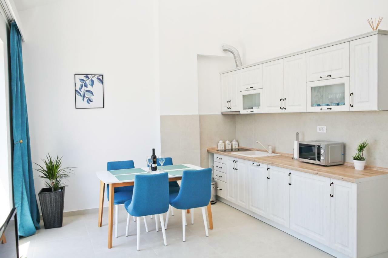 Apartments Boka Blue Dobrota Kotor Ngoại thất bức ảnh